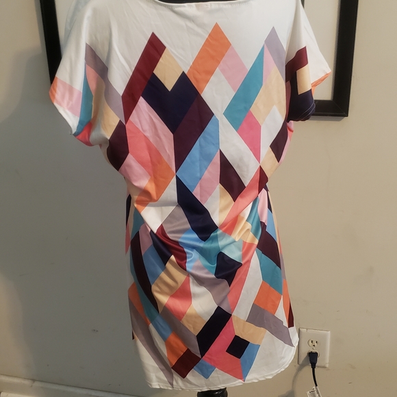 Geometric Multicolor Dress - Picture 3 of 4